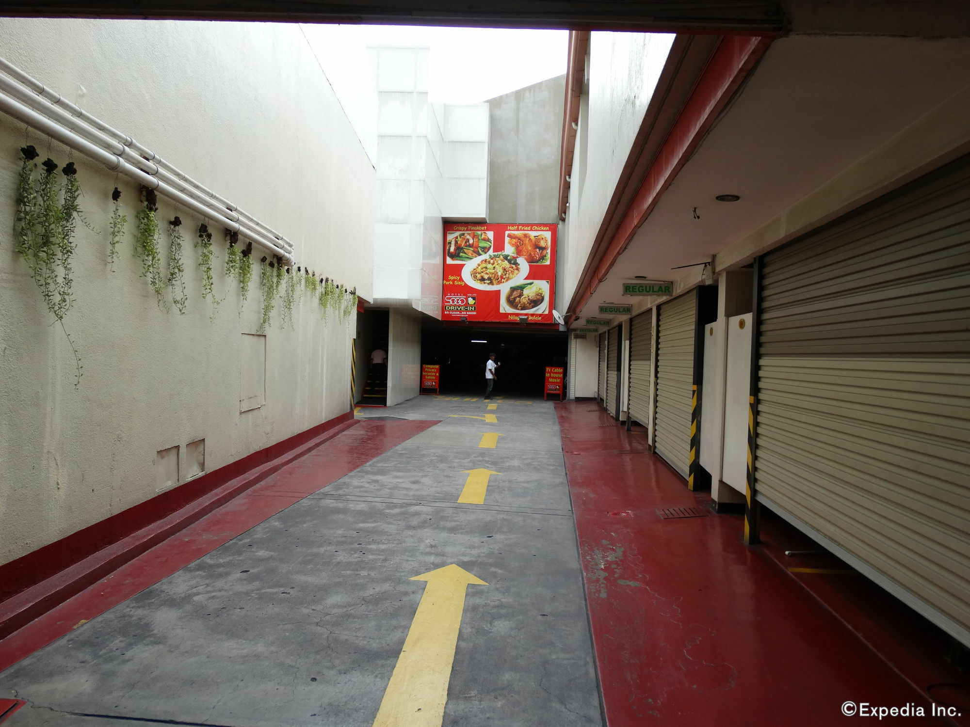 Hotel Sogo Pasay Wood Street Exterior photo