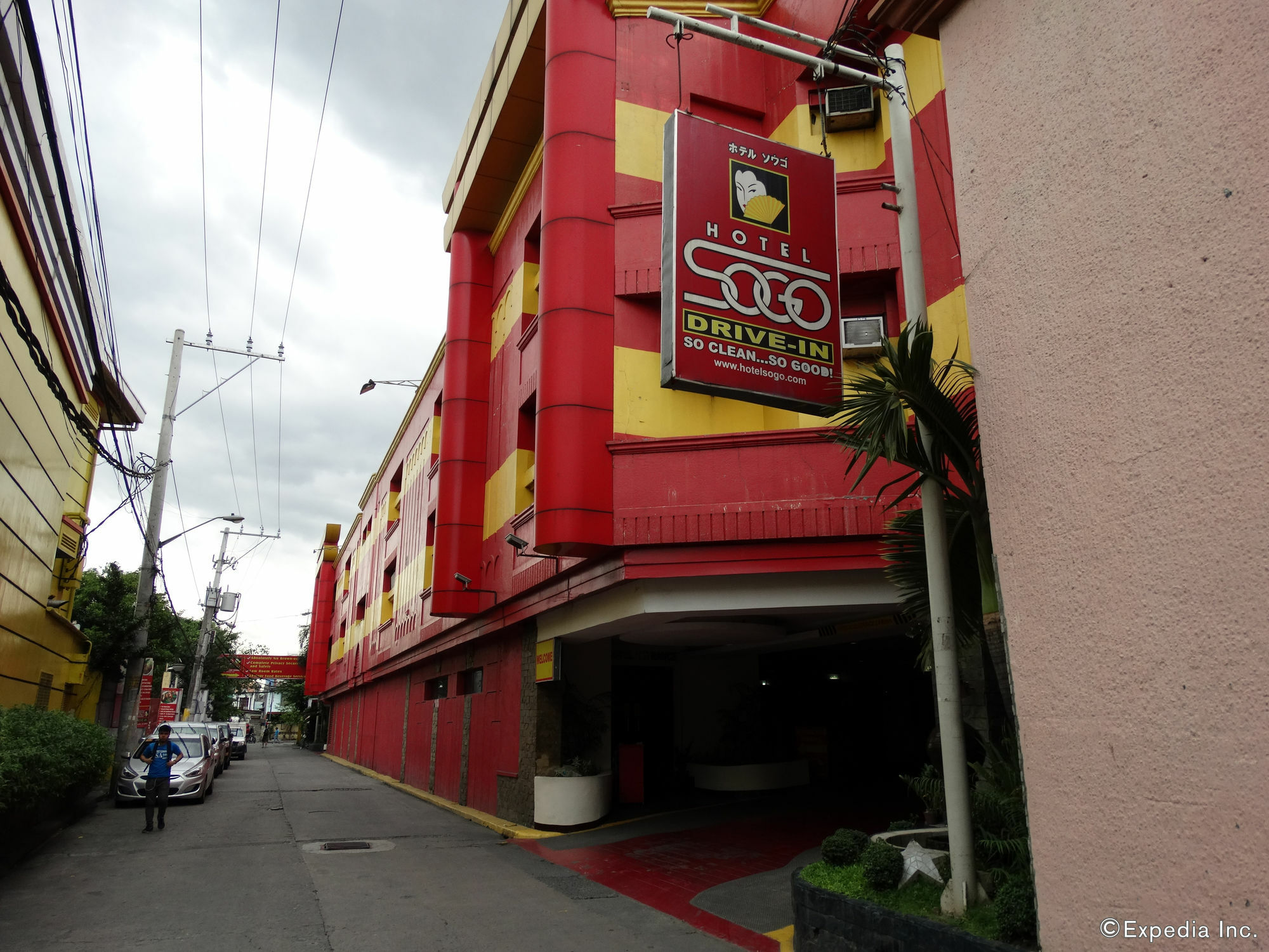 Hotel Sogo Pasay Wood Street Exterior photo