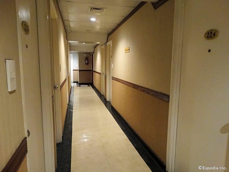 Hotel Sogo Pasay Wood Street Exterior photo